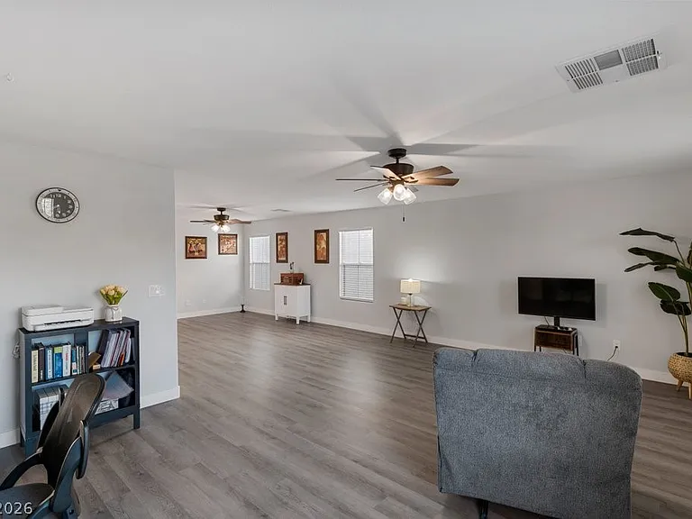 6924 Ghost Ranch Ave — Photo 25