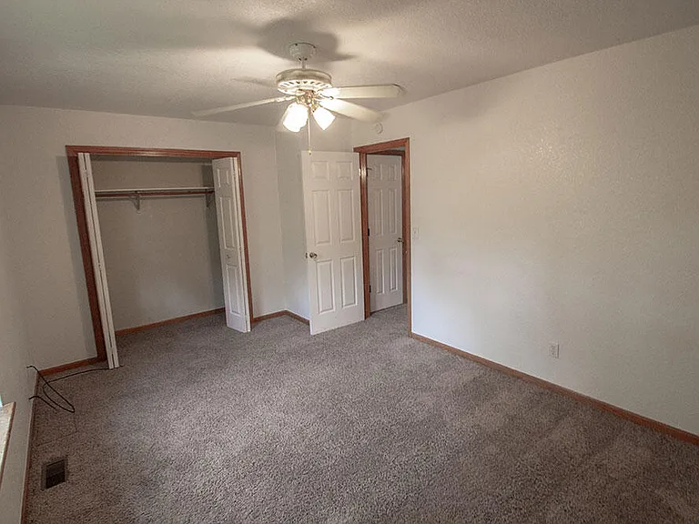 5342 Godas Cir — Photo 13