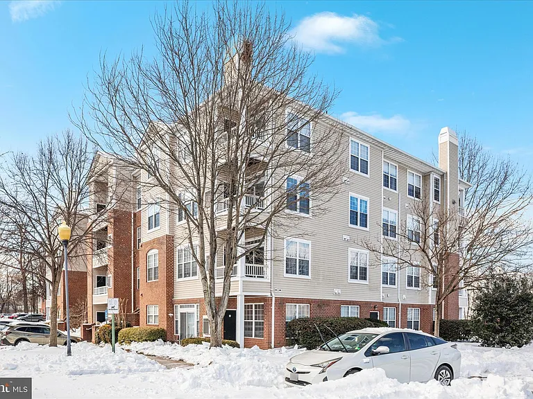 4200 Mozart Brigade Ln #N — Photo 24