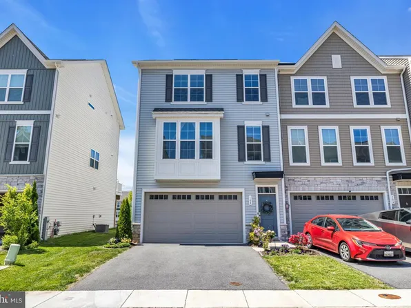 108 Arrowhead Dr, Millersville, MD 21108
