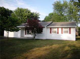 63 Bright Oaks Dr, Rochester, NY 14624