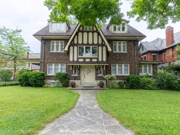 76 London Rd W, Guelph, ON N1H 2B7