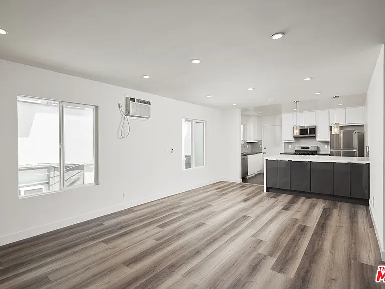 1157 Horn Ave #3 — Photo 13