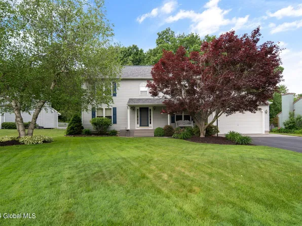 13 Mallards Lndg N, Waterford, NY 12188