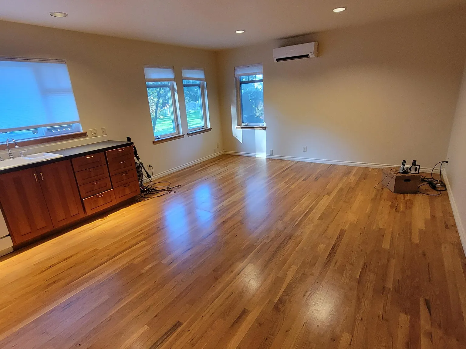 2 bed, $2,300 — Photo 1