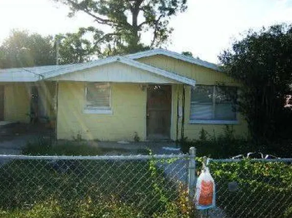 205 W Northside Dr, Lake Wales, FL 33853