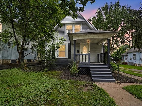 2nd image of 4136 Holly St