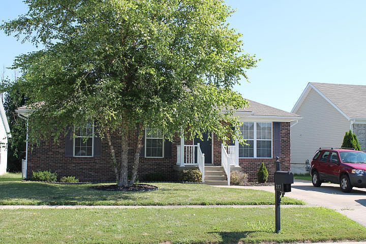 1st image of 117 Tex Ave