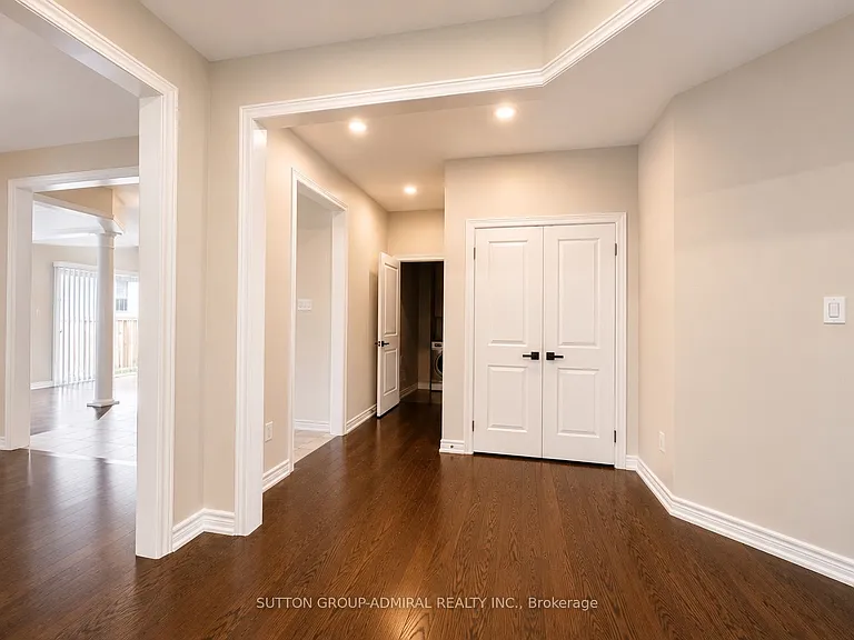 1320 Blackmore St — Photo 17