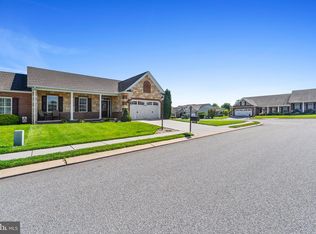 172 Stoners Cir, Littlestown, PA 17340