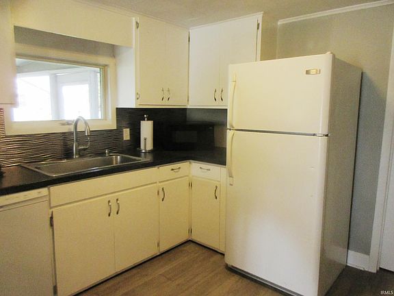 5th image of 3623 W Circle Dr #57
