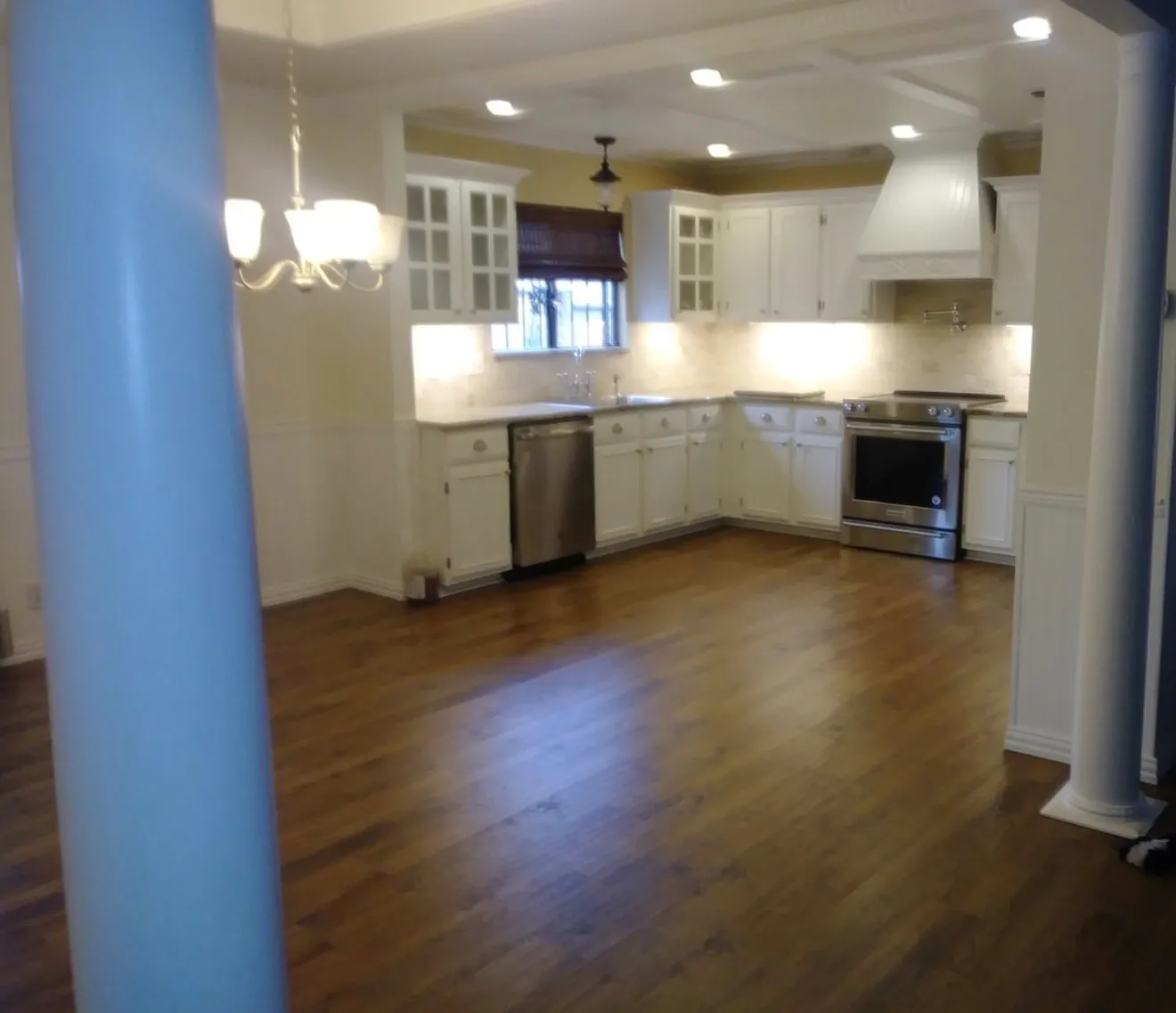 3 bed, 1796 sqft, $1,700 — Photo 1
