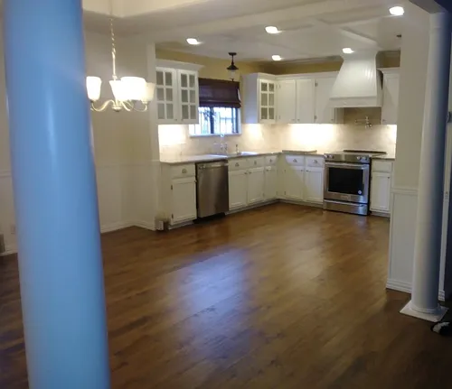 10312 Grand Cir Photo 1