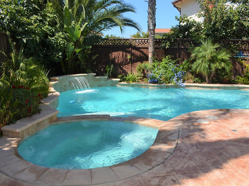 2nd image of 1158 Theoden Ct