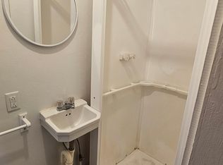 9 Penobscot Ave #1A, Millinocket, ME 04462