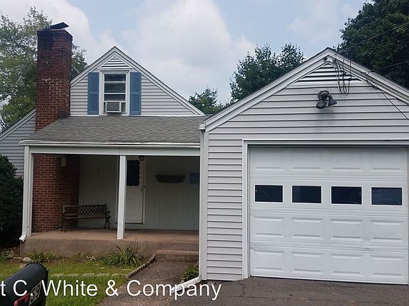 3rd image of 59 Greenwood Dr