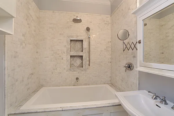 Rented by Corcoran | media 15