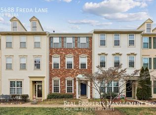 25488 Freda Ln, Chantilly, VA 20152