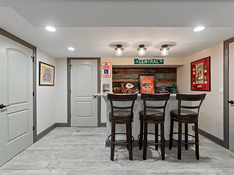 3234 N Newcastle Ave — Photo 31