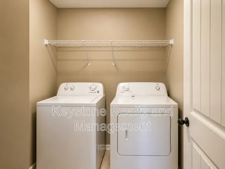 3357 Wiser Dr — Photo 15