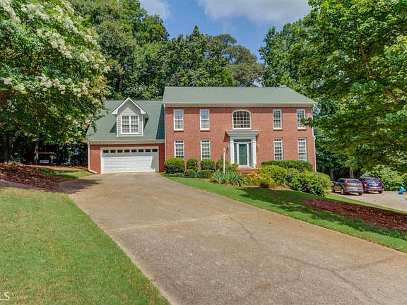 2nd image of 1533 Stonegate Way