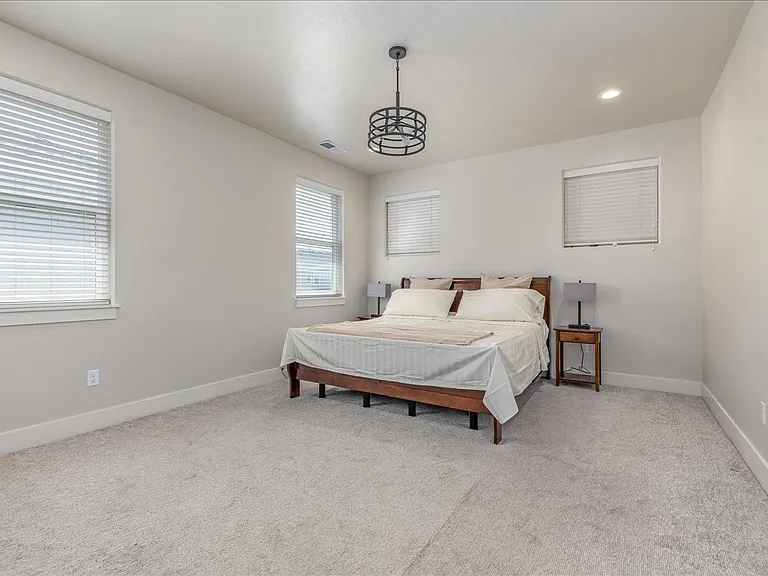 5562 S Zaivcla Ave — Photo 39