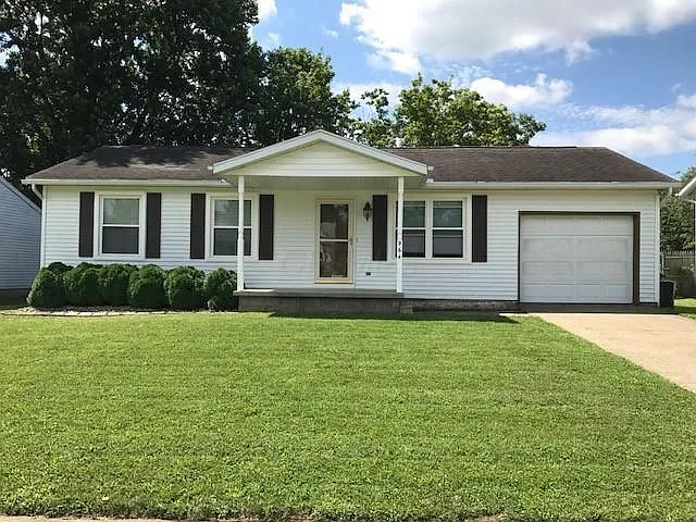 964 Elizabeth Dr photo 1