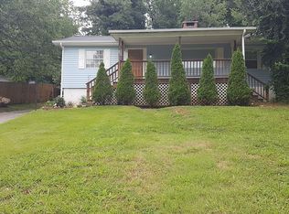 308 W Outer Dr, Oak Ridge, TN 37830