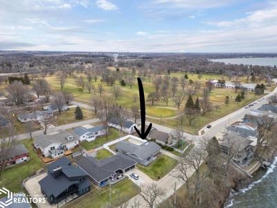 2402 N Shore Dr, Clear Lake, IA, 50428
