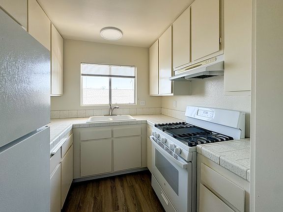 4th image of 4512 Georgia St APT 6