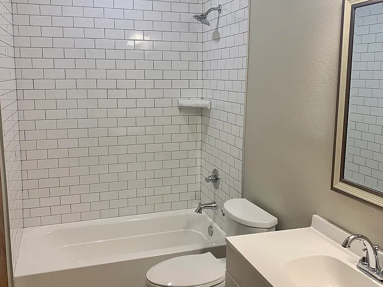 226 Tolbert Ave — Photo 7
