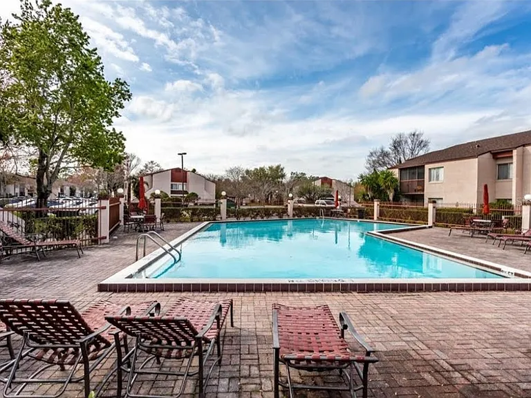 2470 Lakeway Branch Dr #907 — Photo 33