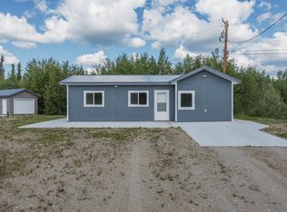 2590 Back Ct, Fairbanks, AK 99709
