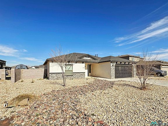 2nd image of 408 Pima Dr