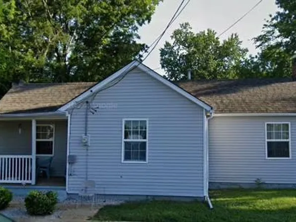 121 Chestnut St, Crystal City, MO 63019