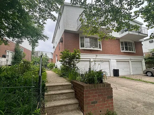 477 Parlin St Floor 1, Philadelphia, PA 19116