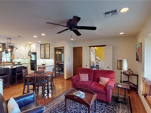 4th image of 4000 Shady Valley Ct