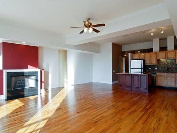 Living Room/Kitchen