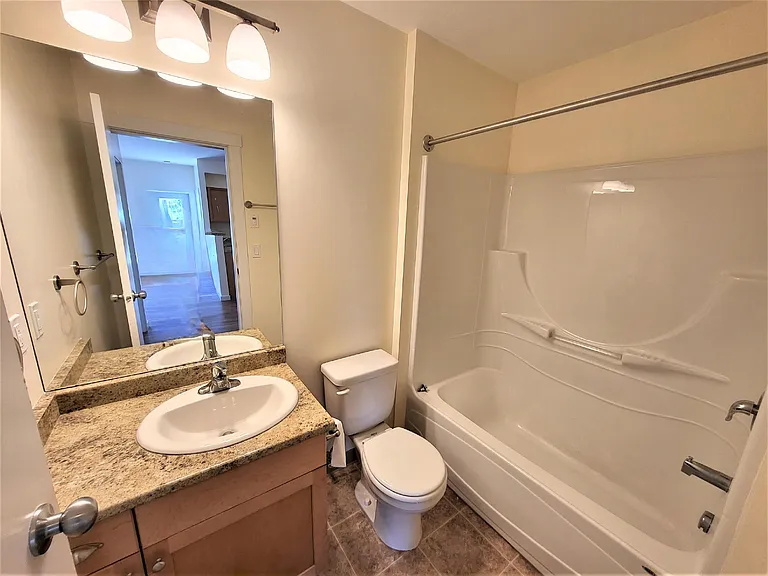 3701 Country Club Dr #101 — Photo 8