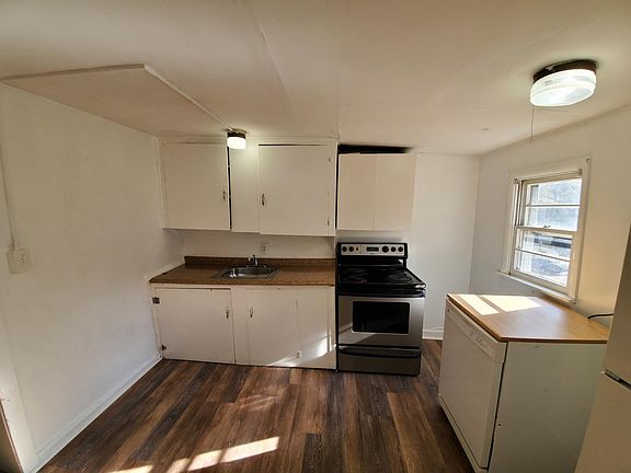 4th image of 12 Maryland Ave APT O