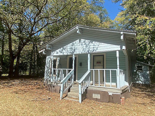 1st image of 618 Cotton Belt St