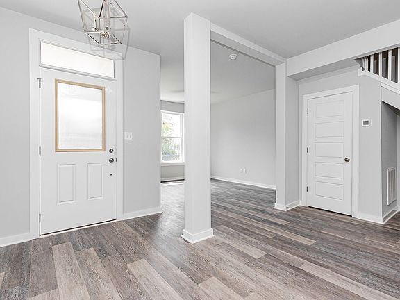 4th image of 1529 Porter St APT A