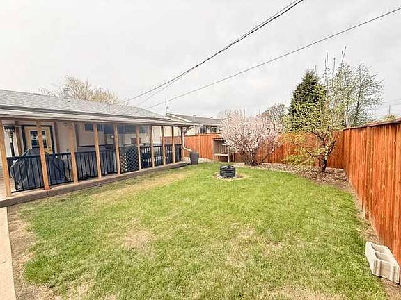 4th image of 4804 S 47th Ave