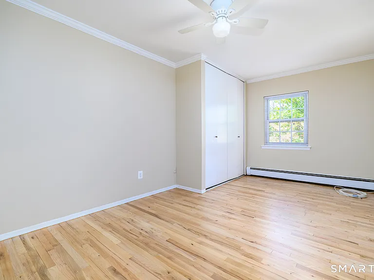 398 Courtland Ave #11 — Photo 8