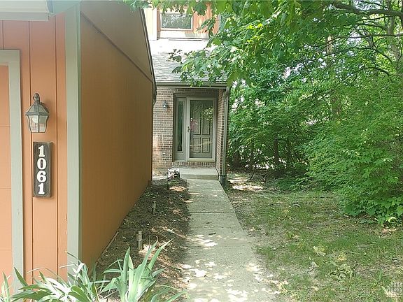 4th image of 1061 Redbluff Dr