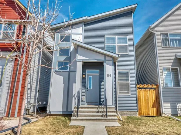 116 W Lucas St NW, Calgary, AB T3P 1R6