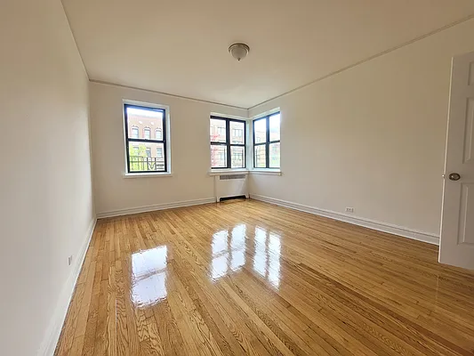 Rented by Bruma Realty LLC | media 2