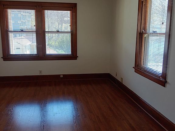 5th image of 535 Delta Ave