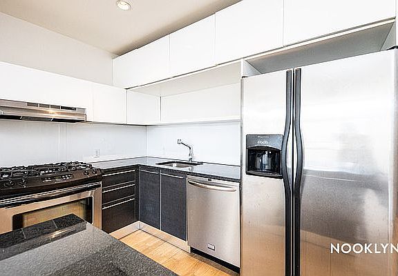 4th image of 114 Troutman St APT 218