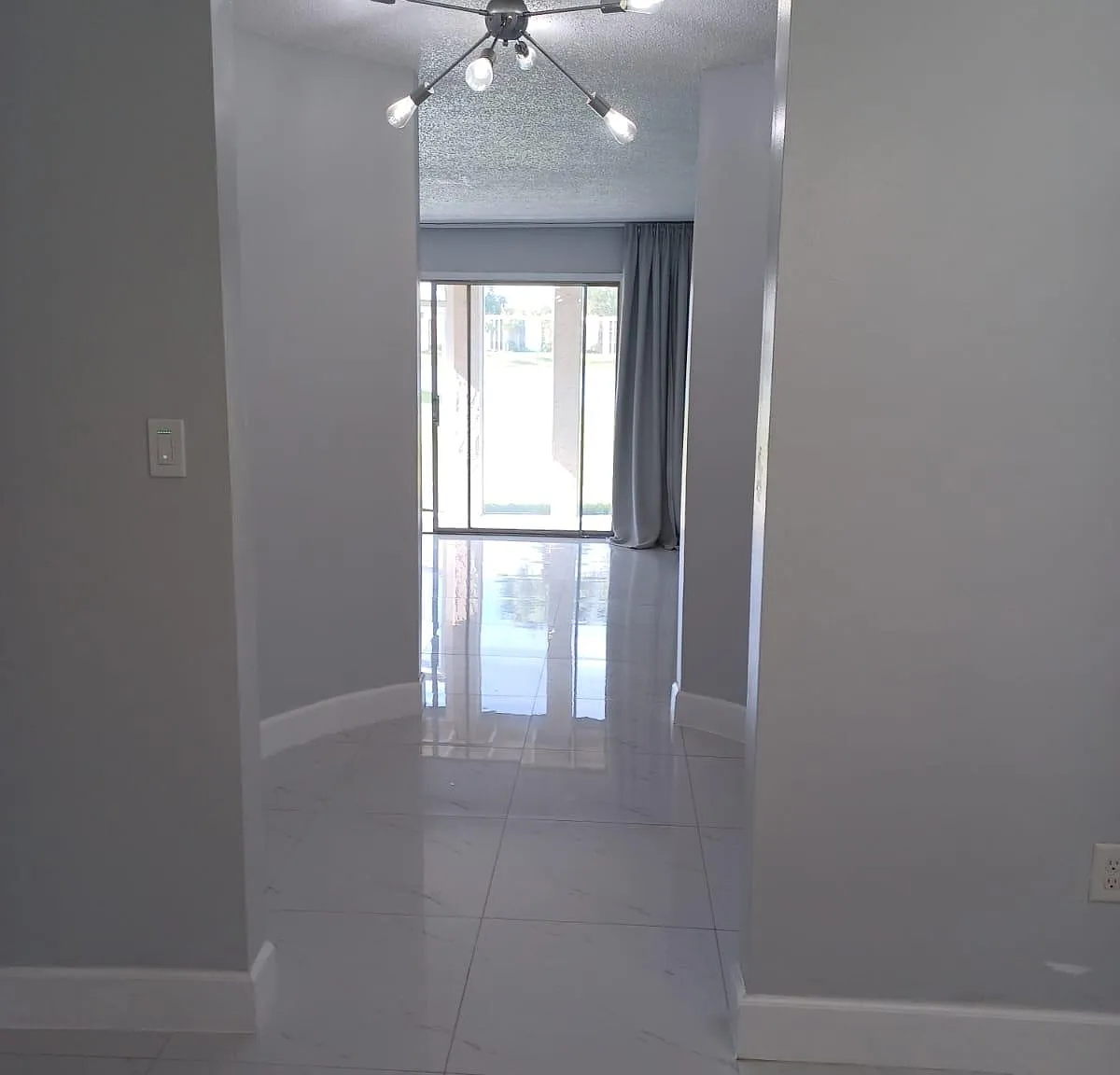 2 bed, 1252 sqft, $1,850 — Photo 4